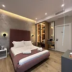 Domus &