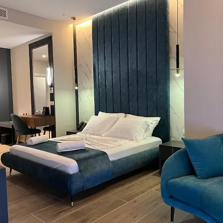 Domus & Hotel