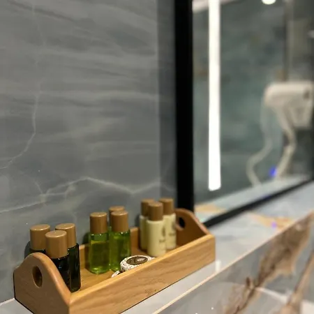 Domus & 4* Shëngjin