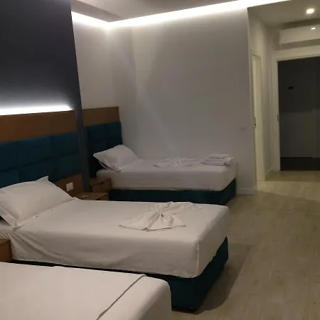 Hotel Domus & Shëngjin