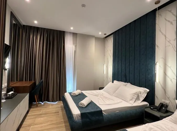 Domus & Shengjin (Lezhe)