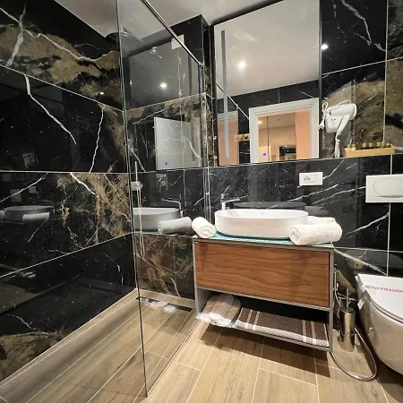 Domus &