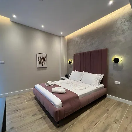 Domus & Hotel