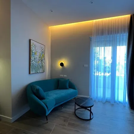 Domus Hotel&apartments Hotel Shëngjin