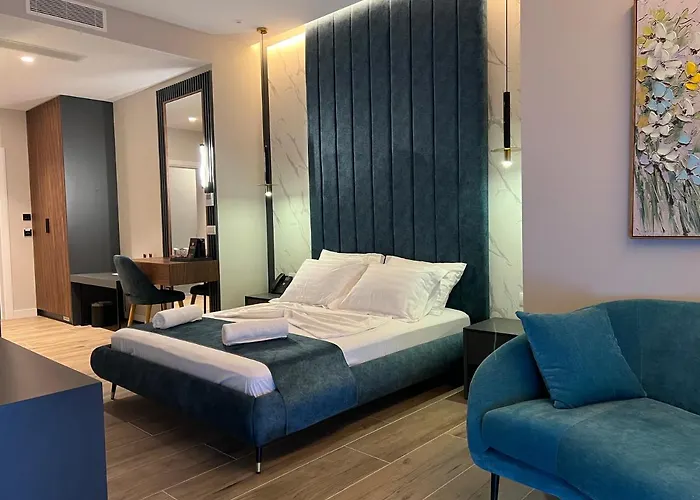 Domus & Hotel