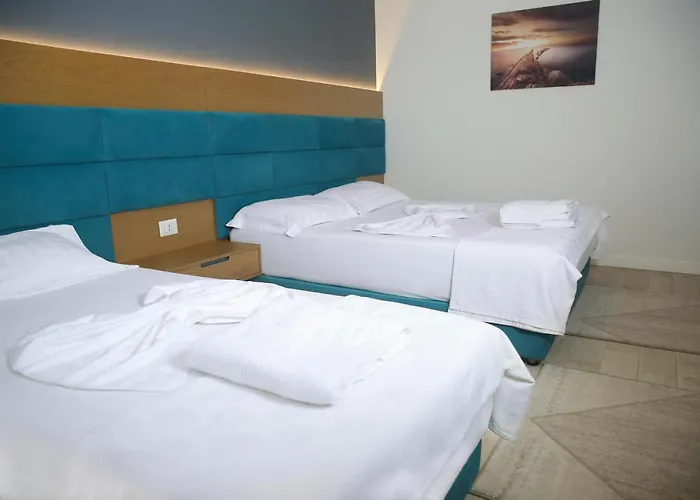 Hotel Domus & Shengjin (Lezhe)