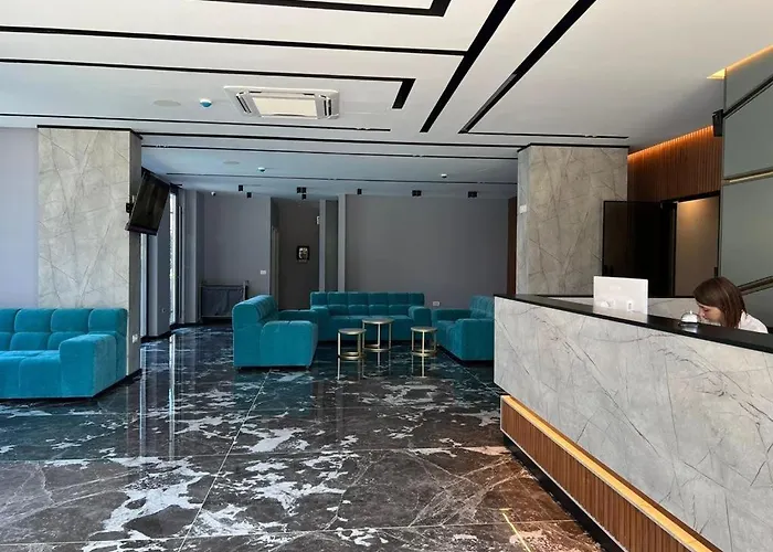 Domus & Hotel