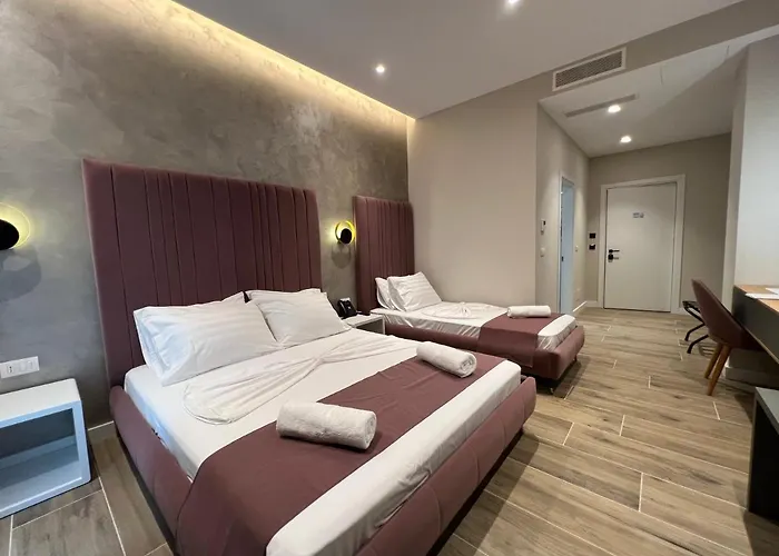 Hotel Domus &