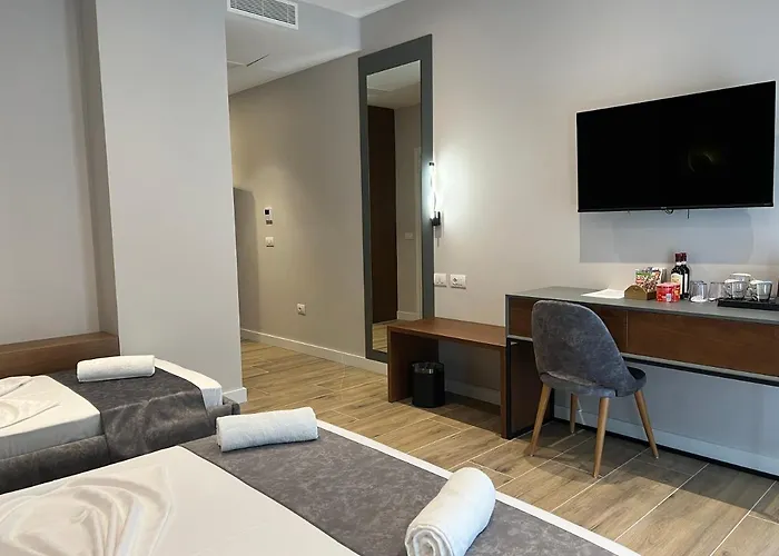 Domus & Hotel 4*